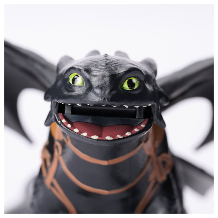 SPIN MASTER DreamWorks Dragons Pack Figura Accion Desdentao y Hipo - Figuras Articuladas de Cómo Entrenar a Tu Dragón - Juguete Niños 4+ Años