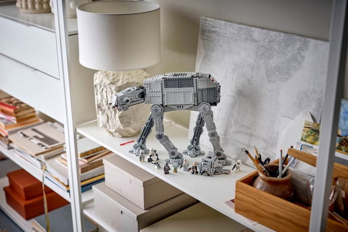 LEGO Star Wars 75454 AT-AT del Imperio con INT-4
