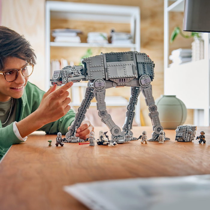 LEGO Star Wars 75454 Imperial Remnant AT-AT con INT-4
