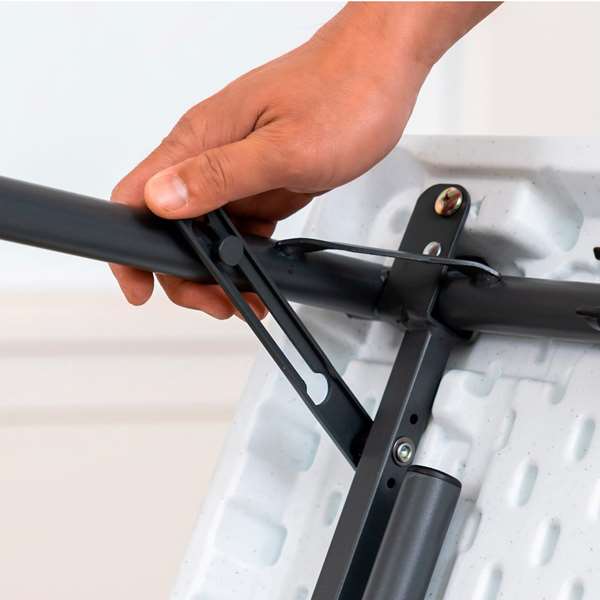 Lifetime Mesa cuadrada plegable maletín 94x94x74 cm