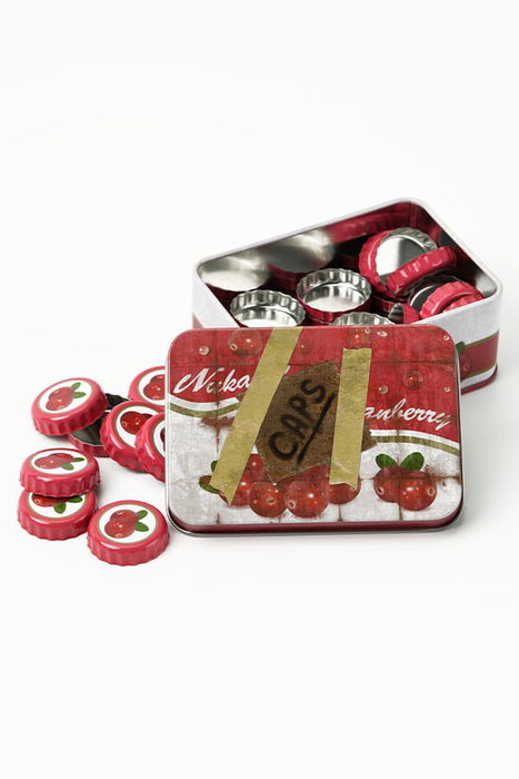 Fallout Bottle Caps Series Collectible Tin Nuka Cranberry 10 cm Fallout Bottle Caps Series Collectible Tin Nuka Cranberry 10 cm