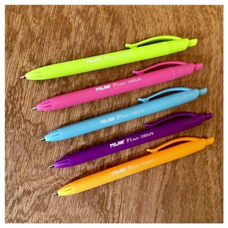 Caja de Bolígrafos de Tinta de Aceite Retráctil Milan P1 Touch Colours 176553212/ 12 unidades/ Rosas