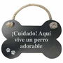 Decoración Colgante Magnet & Steel Cuidado aquí vive un perro adorable Hueso Pizarra Cuerda