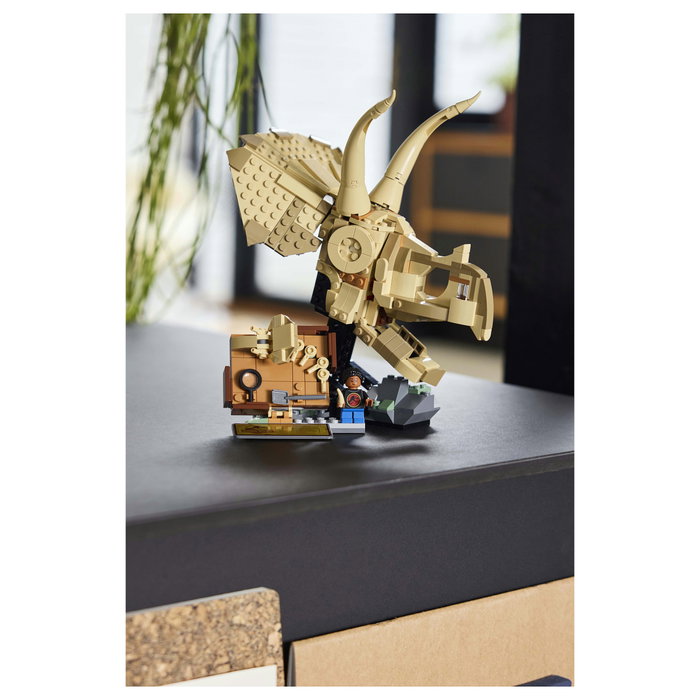 LEGO Jurassic World Fósiles de Dinosaurio: Cráneo de Triceratops 76969 LEGO Jurassic World Fósiles de Dinosaurio: Cráneo de Triceratops 76969