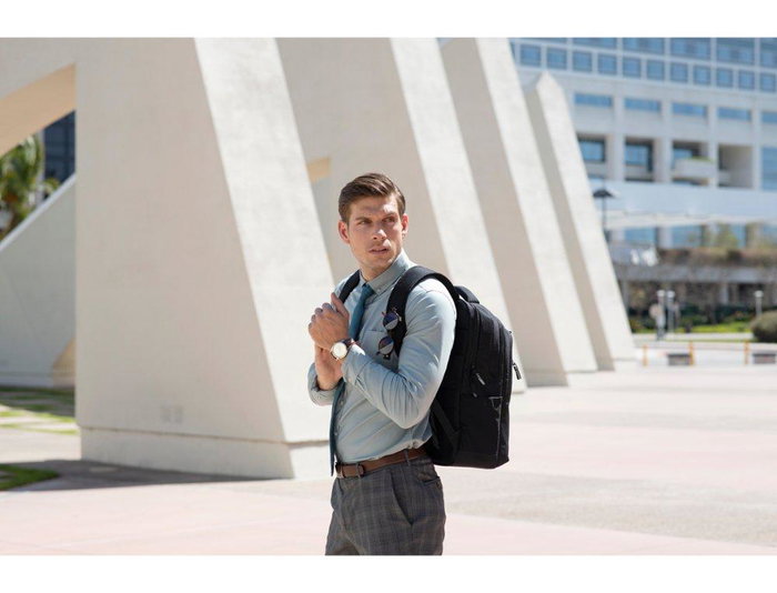 Hp Mochila Portatil De 17.3" Rnw Business Negro