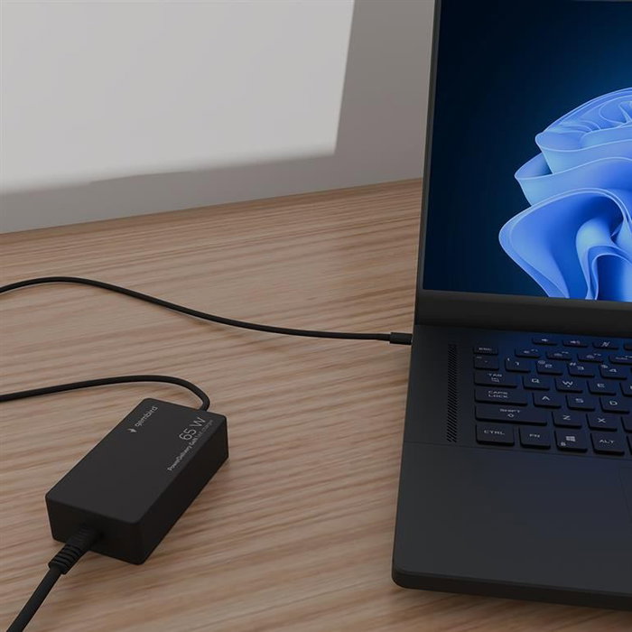 Gembird Cargador Rápido USB Tipo-C 65W con Cable Integrado, Alimentación para Laptop, Teléfono, Tablet