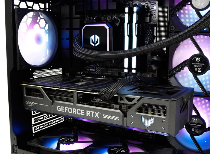 Komputronik Ultimate R770 [M13] PC Sobremesa Ryzen 7 7800X3D, 64GB RAM, RTX 5070, SSD 2TB, sin SO