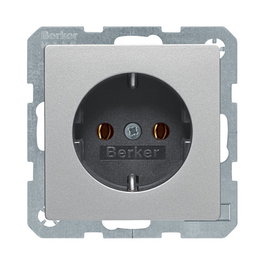 Berker Toma de corriente SCHUKO Q.1/Q.3 aluminio