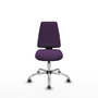 Silla de oficina Elche con mecanismo Asincro tapizada con Tela color Morado. Equipada con Base cromada, Sin brazos y Ruedas 65 mm parqué