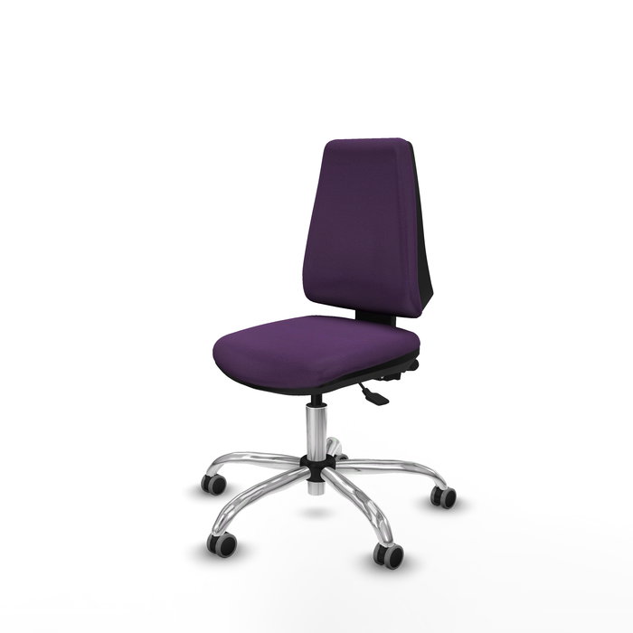 Silla de oficina Elche con mecanismo Asincro tapizada con Tela color Morado. Equipada con Base cromada, Sin brazos y Ruedas 65 mm parqué