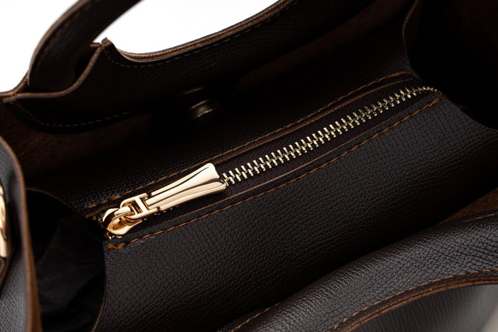 Vince Camuto Bolso Perugia - Brown, Cuero de Polivinilo, Color Marrón