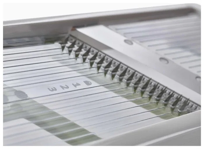 Joseph Joseph Multi-Grip Mandoline Plus Blanco / Verde