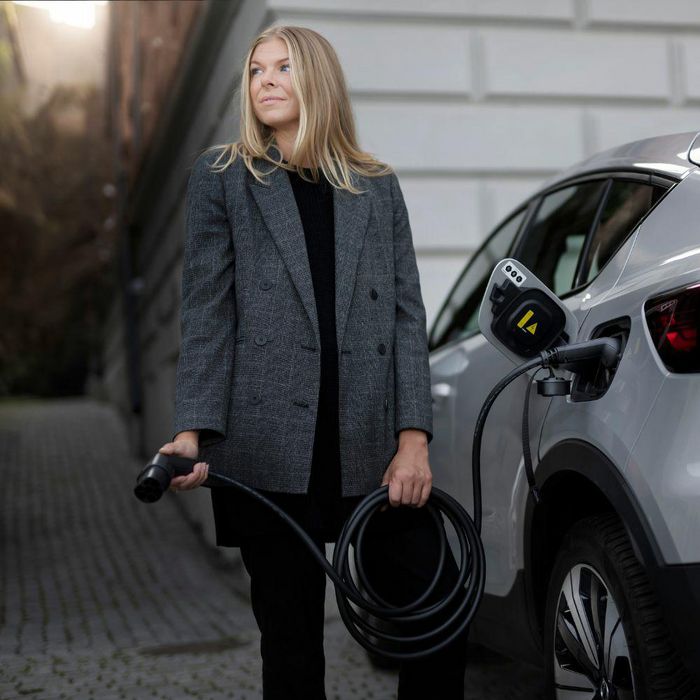 DEFA Cable EV eConnect M3T2 3P 20A 7,5M 13,8 kW, Duradero y Flexible en Cualquier Clima para Vehículos Eléctricos