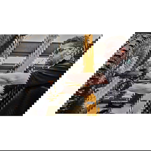 DEWALT DCF900P2G-QW Atornillador de Impacto Inalámbrico 18 Volt 5 Ah