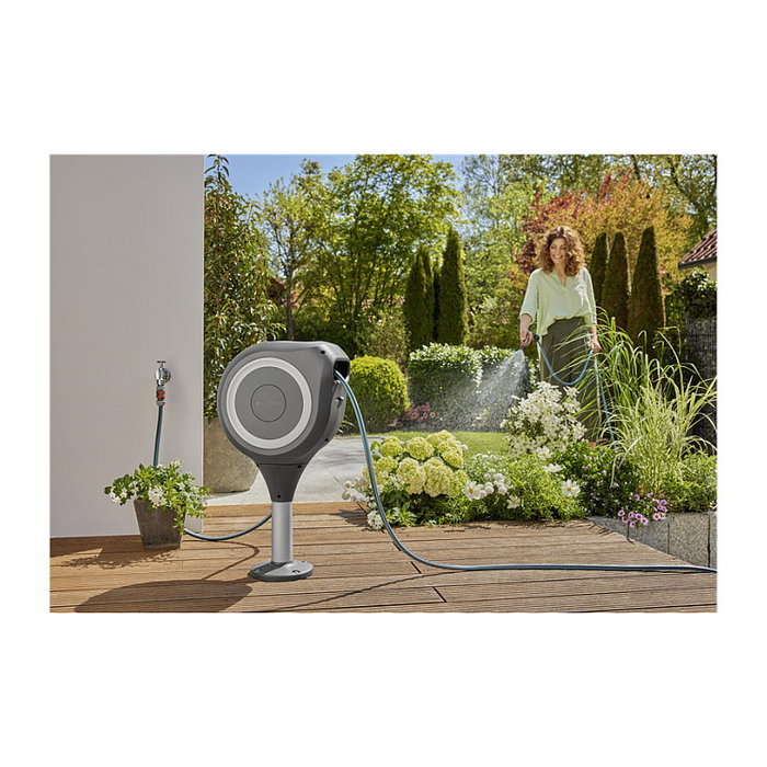 Gardena 18607-20 Caja Manguera Terrassen-Schlauchbox RollUp S (Blanco) 15 m Negro Manguera Flexible Resistente a Heladas Boquilla Incluida