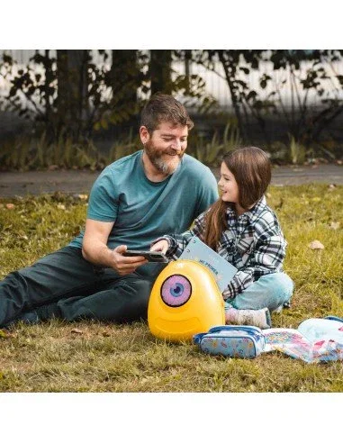 Woxter AC26-011 Mochila LED con Pantalla Bluetooth Personalizable 32x32 - Amarilla, Resistente al Agua, Unisex, Loy-Big Eye