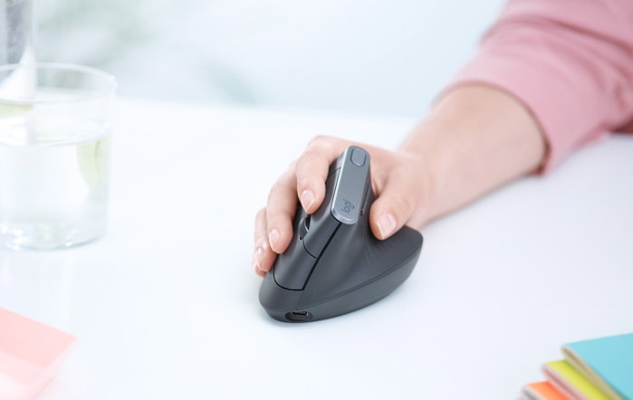 Logitech MX Vertical Ratón Ergonómico Inalámbrico Negro/Gris Logitech MX Vertical Ratón Ergonómico Inalámbrico Negro/Gris