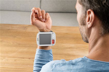 Beurer BC-51 Tensiómetro de Muñeca con Detección de Arritmias e Indicador de Riesgo