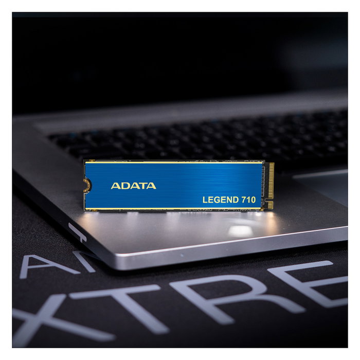 ADATA LEGEND 710 256 GB M.2 2280 NVMe PCIe ADATA LEGEND 710 256 GB M.2 2280 NVMe PCIe
