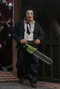 NECA Figura Leatherface Pretty Woman La Matanza de Texas 20 cm