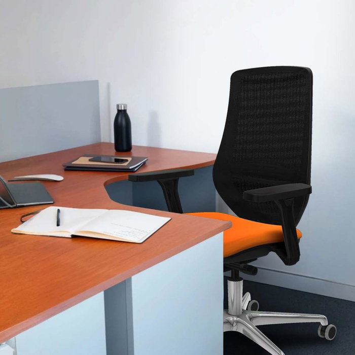 PIQUERAS Y CRESPO Silla de oficina Mardos con mecanismo Sincro/Traslack Marrón y Negro PIQUERAS Y CRESPO Silla de oficina Mardos con mecanismo Sincro/Traslack Marrón y Negro