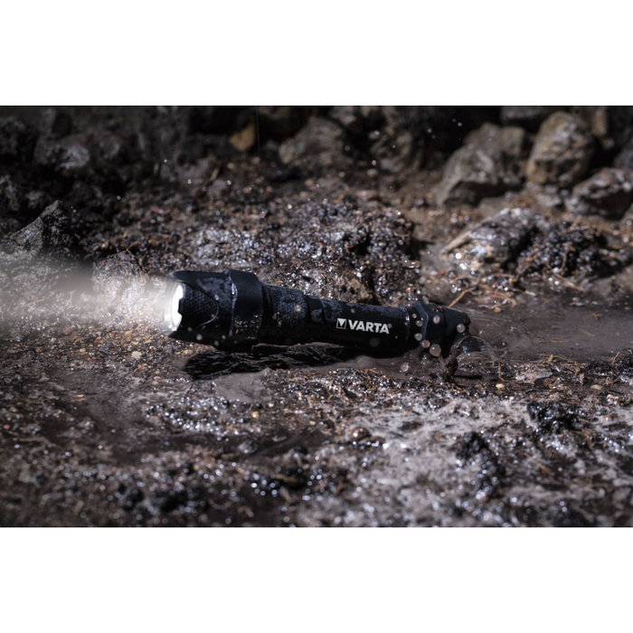 Varta Linterna Indestructible F20 Pro