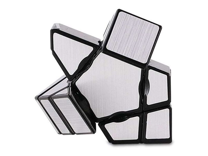 Cayro Ghost Juego de Mesa para Niños a Partir de 6 Años con Múltiples Idiomas