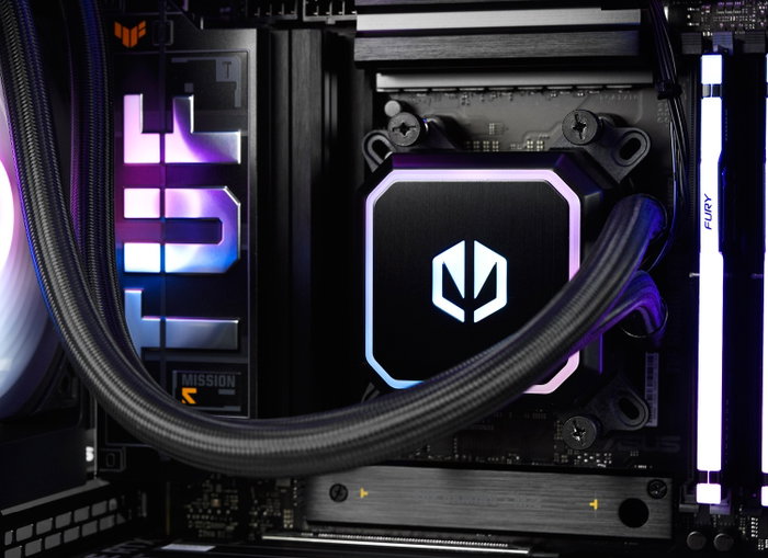 Komputronik Level UP [C17] Ryzen 7 RTX 5080 64GB 2TB+4TB W11H