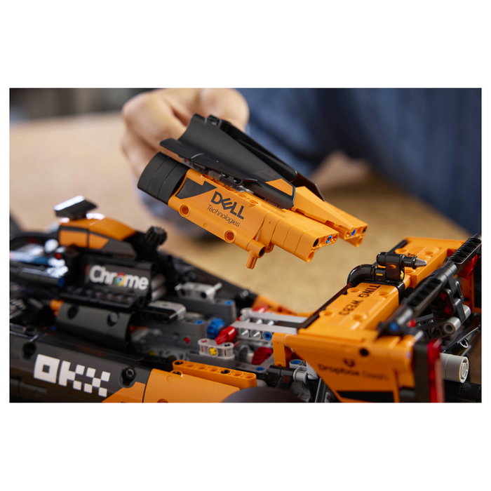 LEGO Technic 42228 McLaren MCL39 F1 Coche de Carreras a Escala 1:8 Skala 1:8