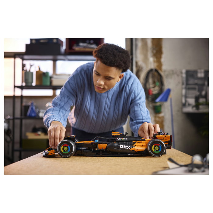 LEGO Technic 42228 McLaren MCL39 F1 Coche de Carreras a Escala 1:8 Skala 1:8