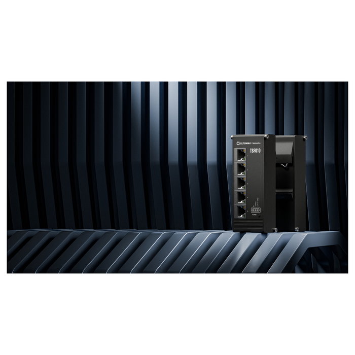 Teltonika Switch Industrial TSF010 No Administrado, 5 Puertos Fast Ethernet (10/100) 10 Gbit/s, Montaje en Rail DIN, IP30, Negro