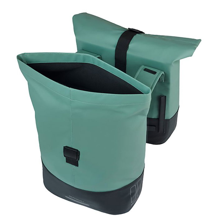 Basil Alforjas Cove DB 28-32L PET Reciclado Cuero Vegano Universal Bridge System MIK Racktime Portabultos Basil Alforjas Cove DB 28-32L PET Reciclado Cuero Vegano Universal Bridge System MIK Racktime Portabultos