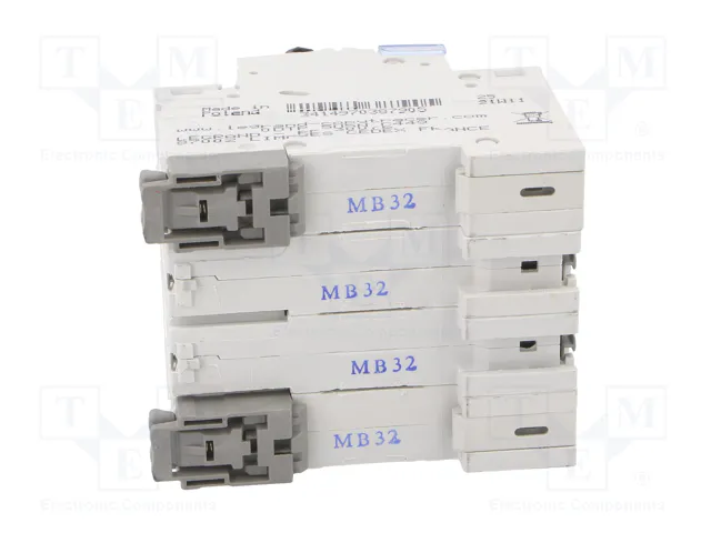 LEGRAND Interruptor magnetotérmico S300 TX 4 polos 32A B