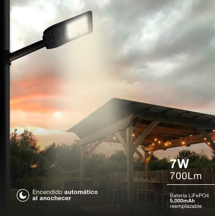 Farola solar LED Buat con sensor de movimiento y crepuscular 7W 4000K IP65 Farola solar LED Buat con sensor de movimiento y crepuscular 7W 4000K IP65