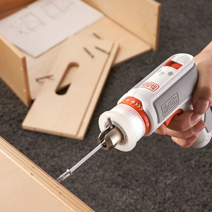 Black+Decker Kit Atornillador Hexdriver Recargable 3.6V con Aspirador de Mano, Par 5.5Nm, Luz LED, Batería 1.5Ah, Incluye 5 Puntas, Llave Hexagonal y Cable Micro-USB