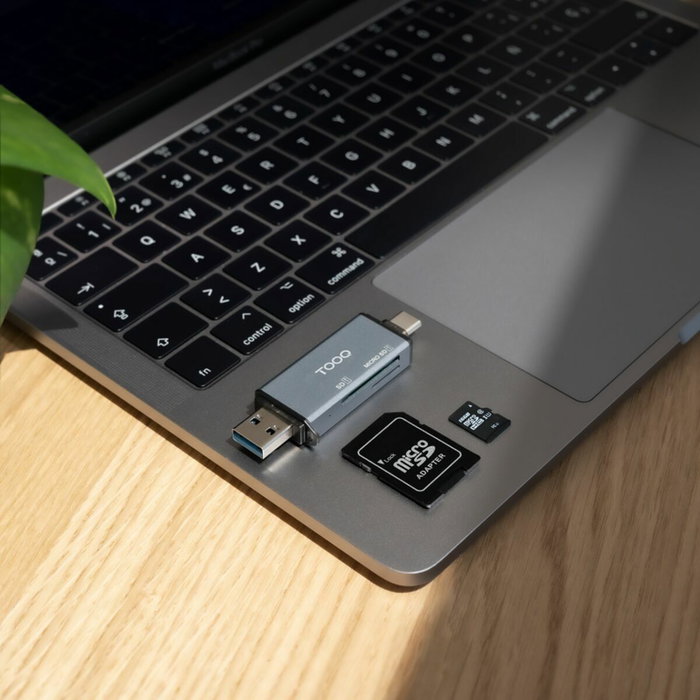 TOOQ Lector de Tarjetas TQR-3001G USB 3.0 USB-C y USB-A Gris