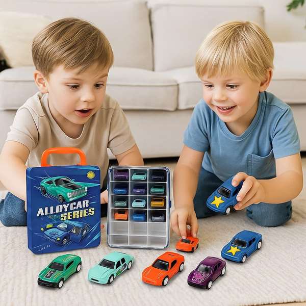 JugaToys Set de 12 coches retrofricción en maletín de metal
