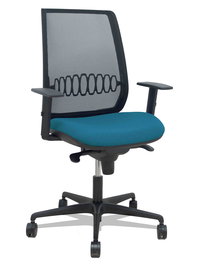 Silla de oficina Alares con mecanismo Sincro tapizada con Tela color Verde petróleo y malla color Negro. Equipada con lumbar 1D, Brazos 1D y Ruedas 65mm nailon