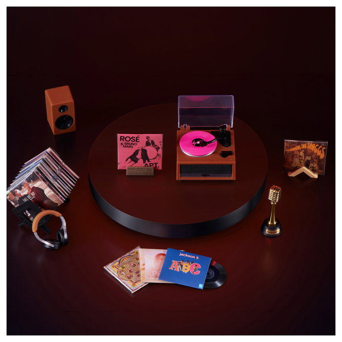 ZURU Mini Brands Vinyls Playset Series 1 ZURU Mini Brands Vinyls Playset Series 1