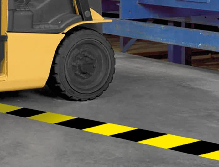 Q-connect Cinta adhesiva de seguridad amarilla y negra 20 m x 48 mm
