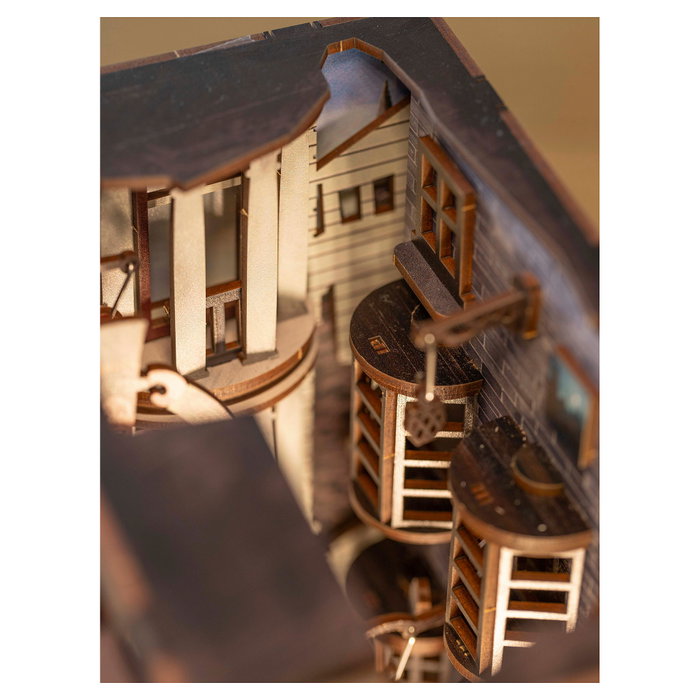 Revell Tiny Adventures Harry Potter Callejón Diagon Book Nook con LED Revell Tiny Adventures Harry Potter Callejón Diagon Book Nook con LED