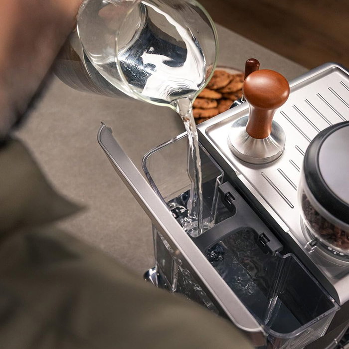 Cecotec Cafetera Express de Brazo Power Espresso 20 Barista 20bar 2200W molinillo vaporizador