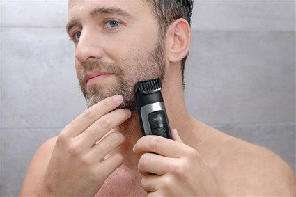 Wahl 1065-0460 Recortadora y Cortabarba Aquatrim Wet&Dry Impermeable para Uso en Seco o Húmedo con 39 Longitudes de Corte