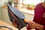 Philips 7000 series DST7022/40 Plancha de vapor en Negro/Rojo
