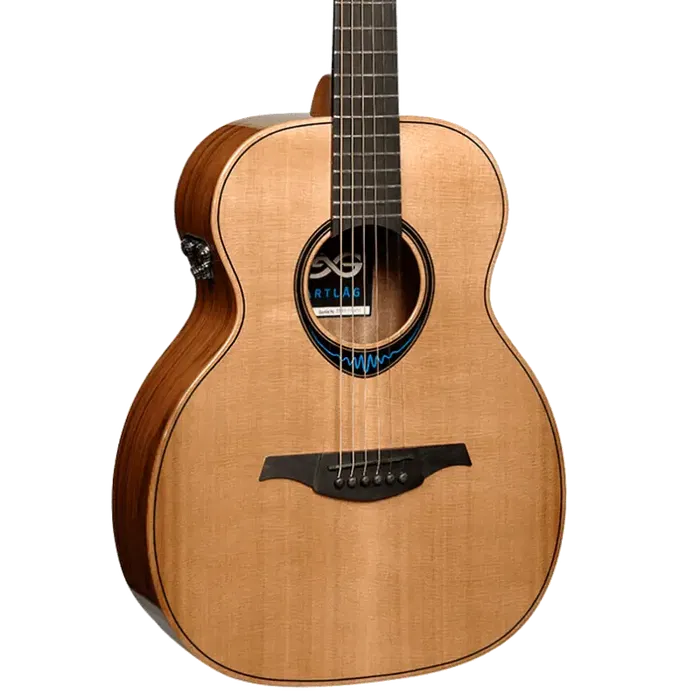 LAG Guitarra Acústica Travel A/E Blue Wave 2 Blue Wave Natural Cedro Macizo Palisandro