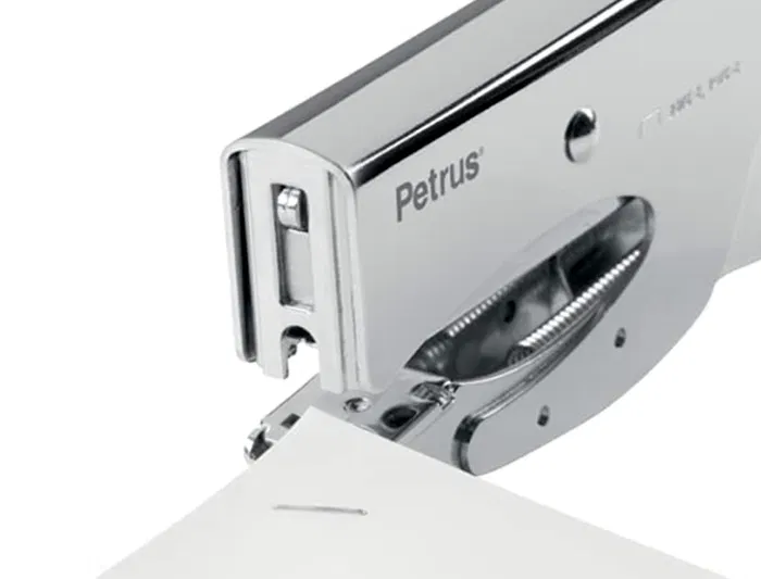 Petrus Grapadora de Tenaza 222 Metálica Cromada, Capacidad 40 Hojas, Grapas 22/6-8 y 24/6-8