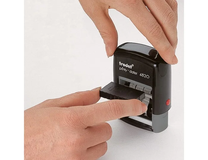 Trodat 4846 Numerador automático de 6 bandas con caracteres de 4 mm