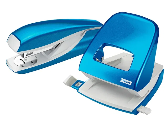 Petrus mod 635 Grapadora Azul Metalizada Capacidad 30 Hojas Petrus mod 635 Grapadora Azul Metalizada Capacidad 30 Hojas