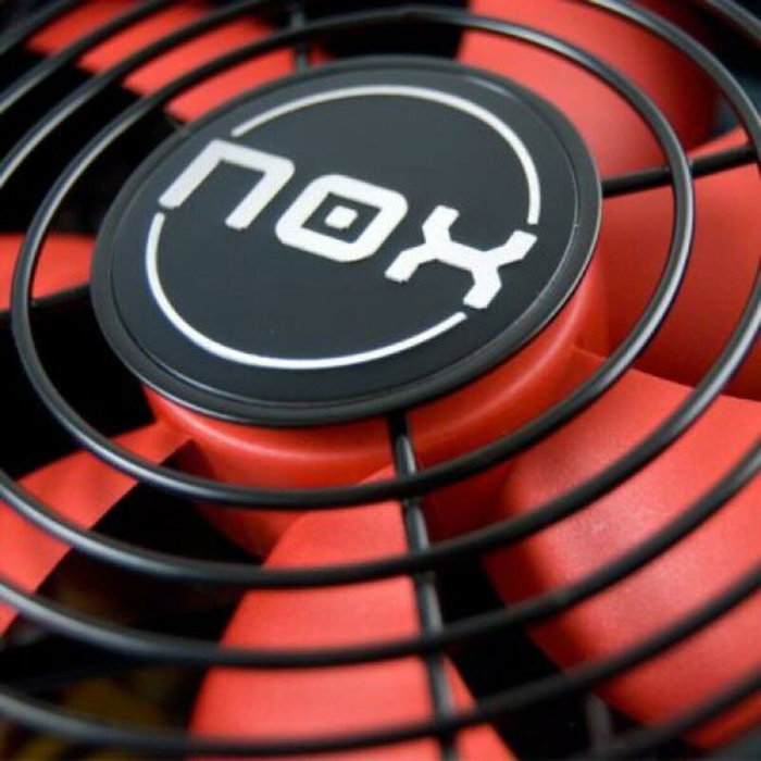NOX NXS650 650W Negro, Rojo