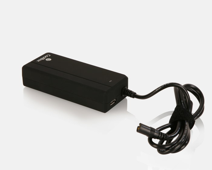 COOLBOX Cargador Universal 90W con USB y Selección Automática de Voltaje FALCOONB90U
